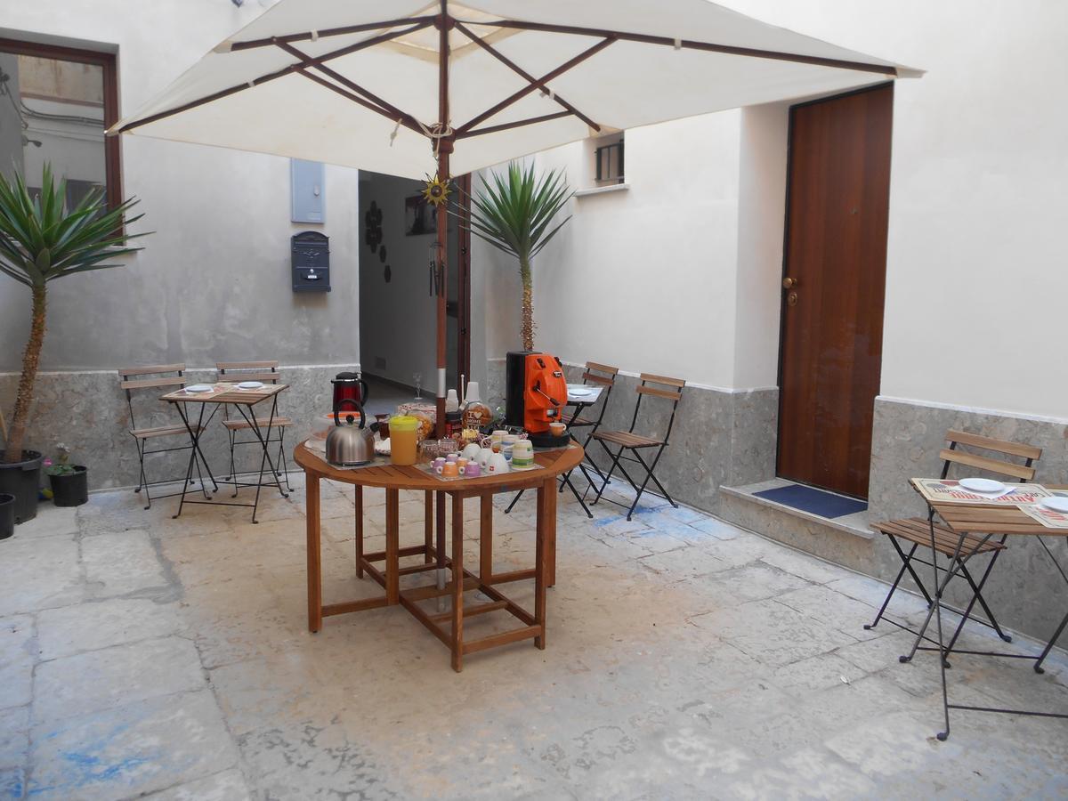 Ferienwohnung La Corte Dei Naviganti Trapani Exterior foto